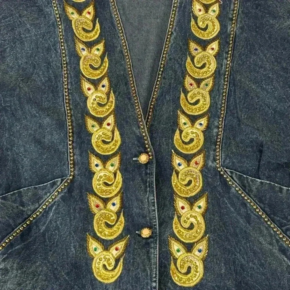 American Classics vintage 80s jean jacket with embellishments size small sequins - Picture 2 of 9
